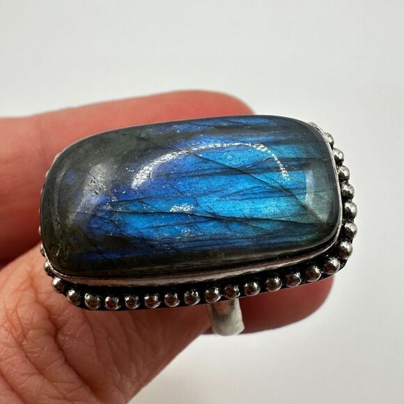 12x24mm Rectangle shaped Cabochon Labradorite in Sterling Silver Ring! - Picture 3 of 12
